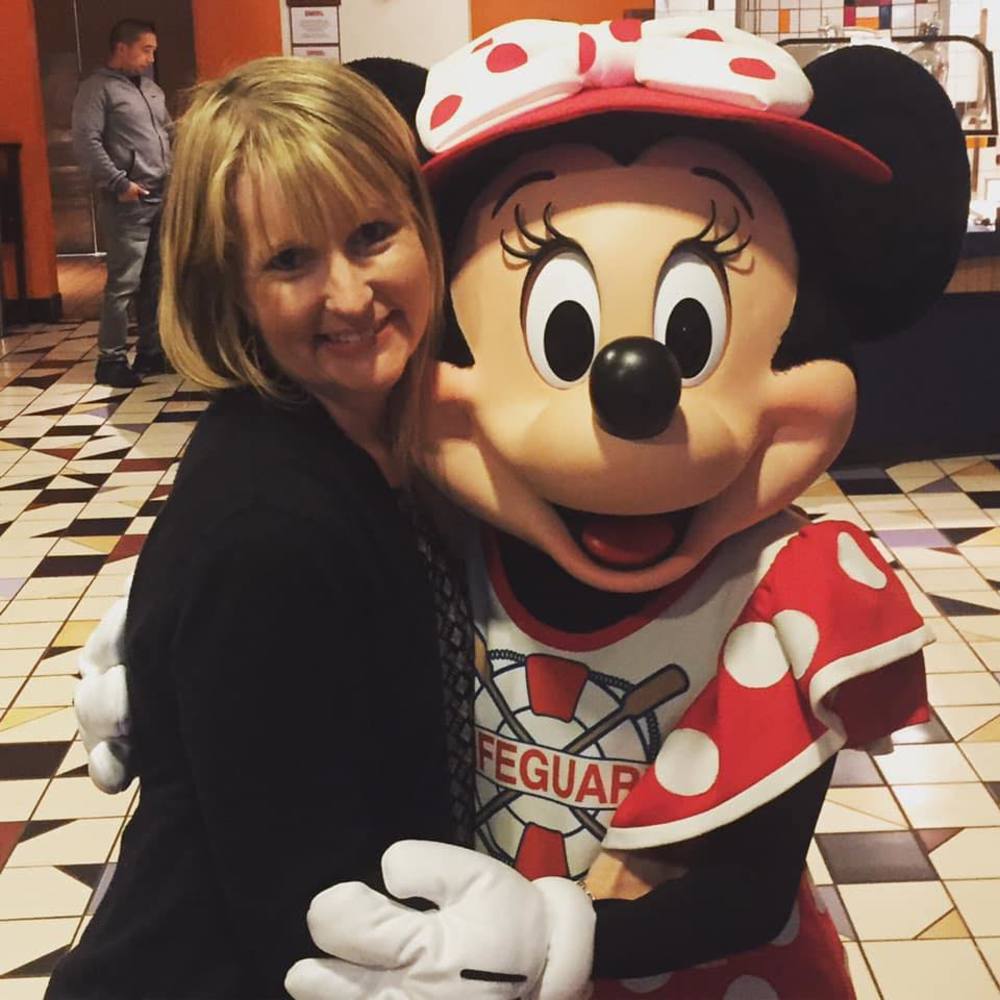 Meet your Posher, Cindy